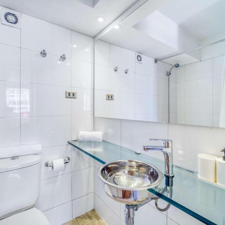 Blue Pink Home Apartment - Wifi & Gym near Escuela Militar - Two-Bedroom Apartment - 8