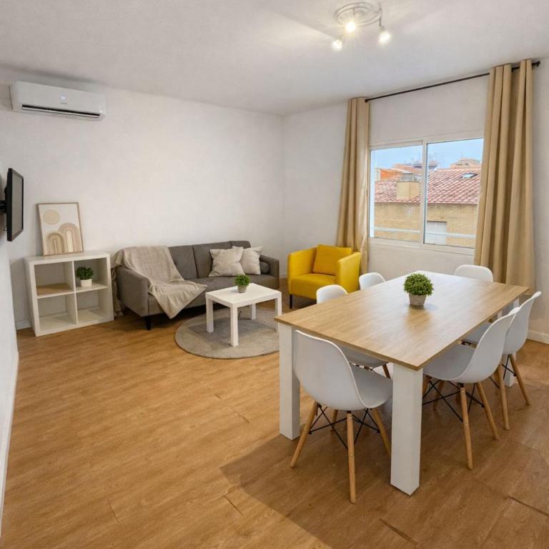 Apartaments Montseny - Apartamento de 3 dormitorios - 1