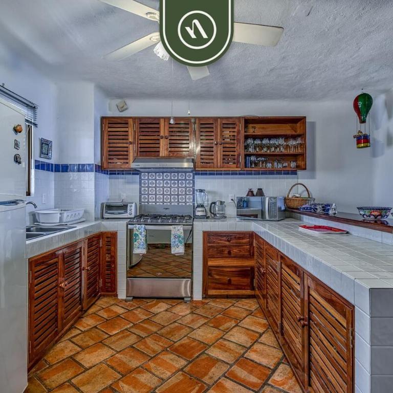 Ocean view 2Br Condo-Balcony-Beach-Pool - 310 - Casa - 23