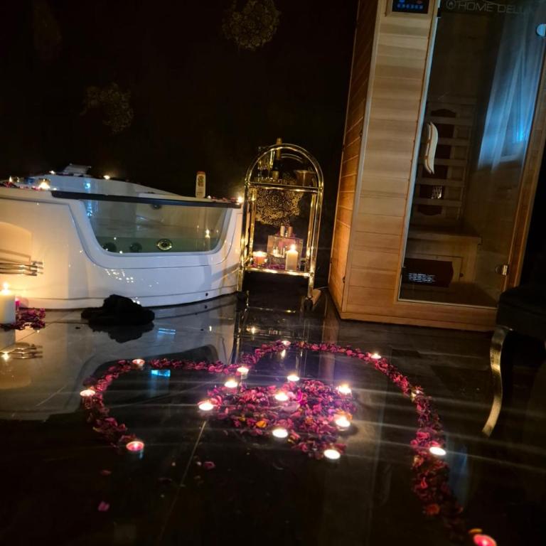 Jacuzzy Rooms Andjela - Deluxe Room - 13