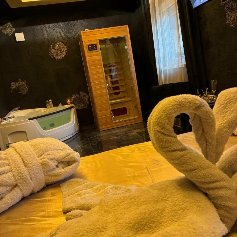 Jacuzzy Rooms Andjela - Deluxe Room - 2