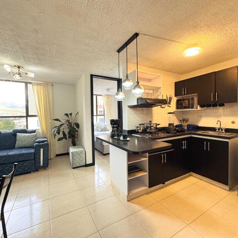 Moderno y cálido apto cerca al centro histórico - Apartamento de 3 dormitorios - 16