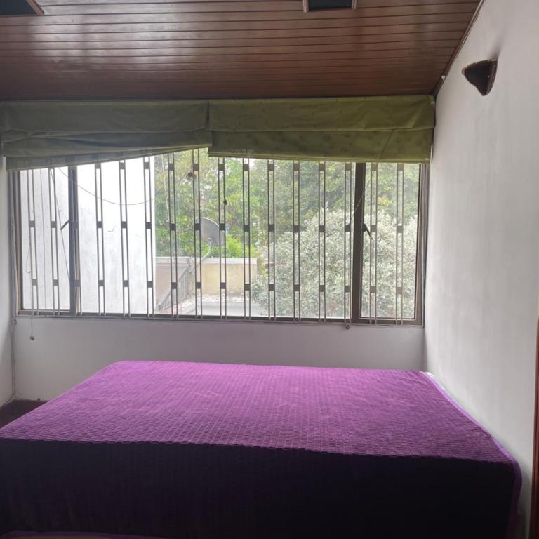 A cinco minutos de Aeropuerto - Sede 2 - Habitación Doble - 1