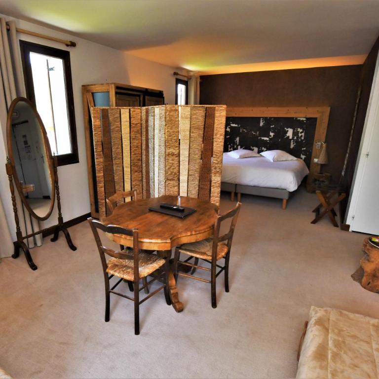 Logis Hôtel - Auberge les Clarines - Suite - 4