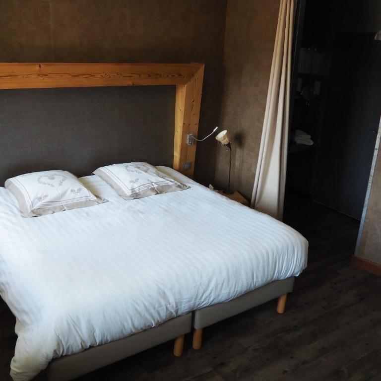 Logis Hôtel - Auberge les Clarines - Chambre Quadruple - Vue sur Montagnes - 4