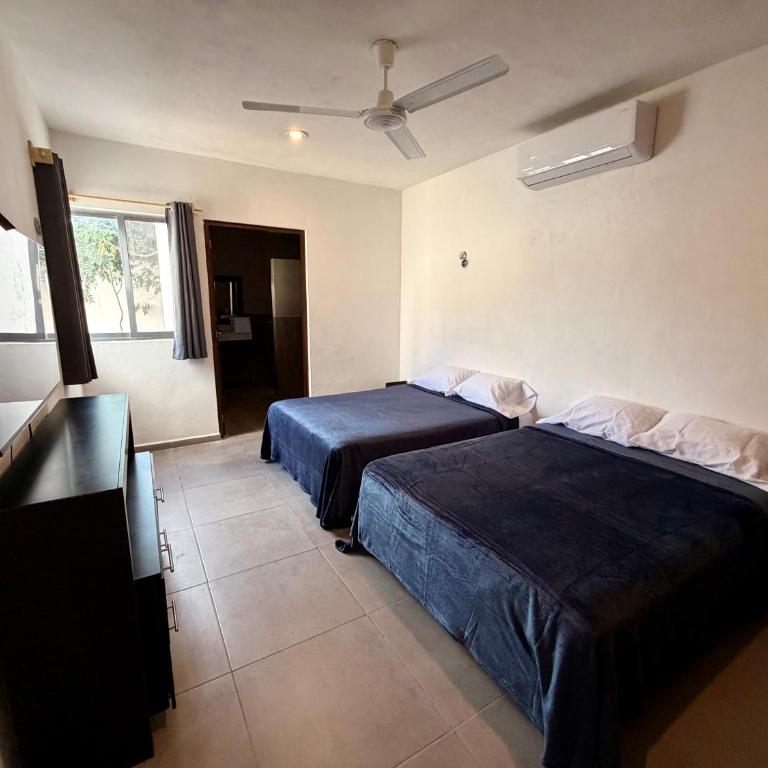 Casa acogedora en Santa Fe para familias o grupos - Three-Bedroom House - 9