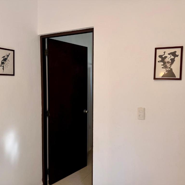 Casa acogedora en Santa Fe para familias o grupos - Three-Bedroom House - 18