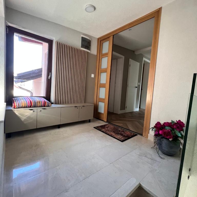 The Penthouse Sarajevo - Deluks Apartman - 24