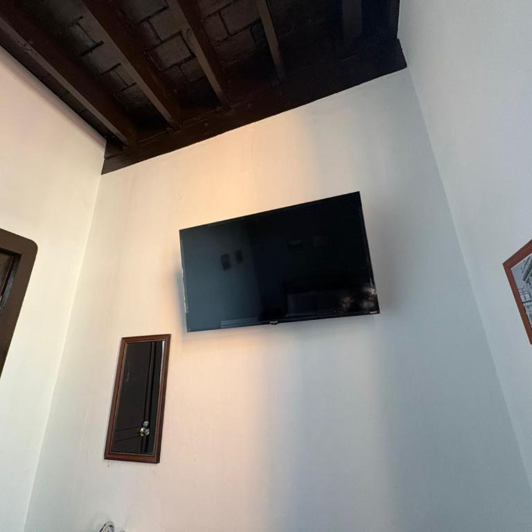 Hotel Zamora Downtown CDMX - Habitación Doble Económica - 8