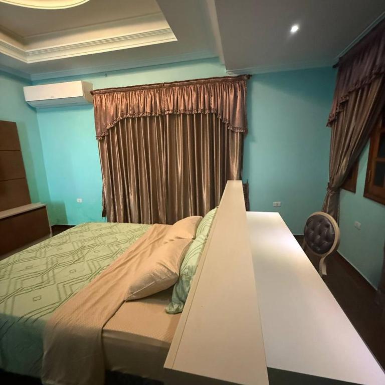 Hotel Grand Siberia - Deluxe Double Room with Bath - 2