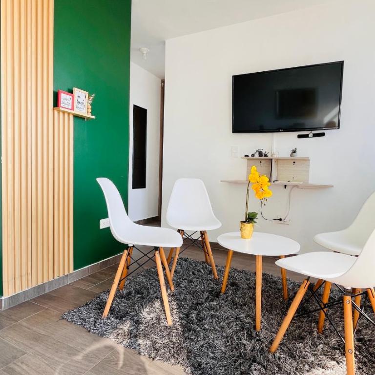 Apartamento Ideal cerca de Zona Industrial, Terminal y Centro Comercial - Two-Bedroom Apartment - 4
