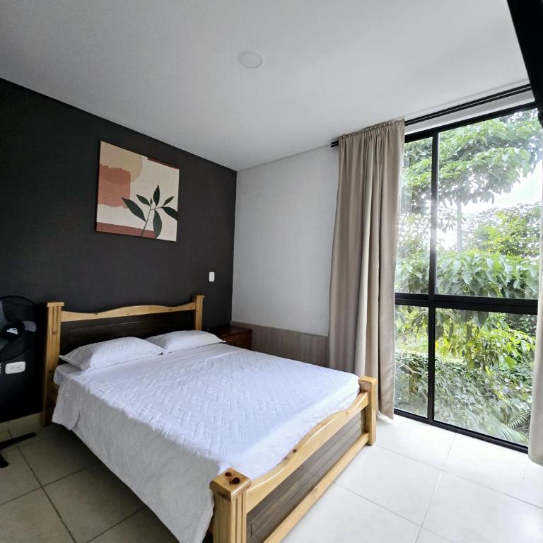 Apartamentos Privados de 3H y 2H a 5m del Aeropuerto, 20 minutos del Parque del Cafe y Centro de Armenia con 4 Piscinas, 3 Jacuzzi, Sauna By Molca - Apartamento de 3 dormitorios - 61