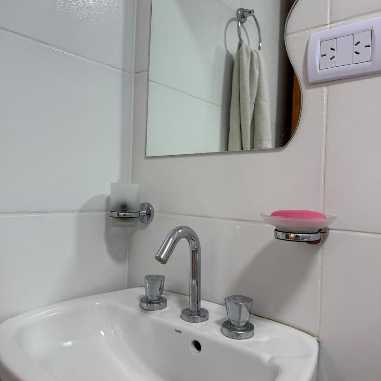 Dpto a 7 minutos del microcentro - Apartamento de 1 dormitorio - 6