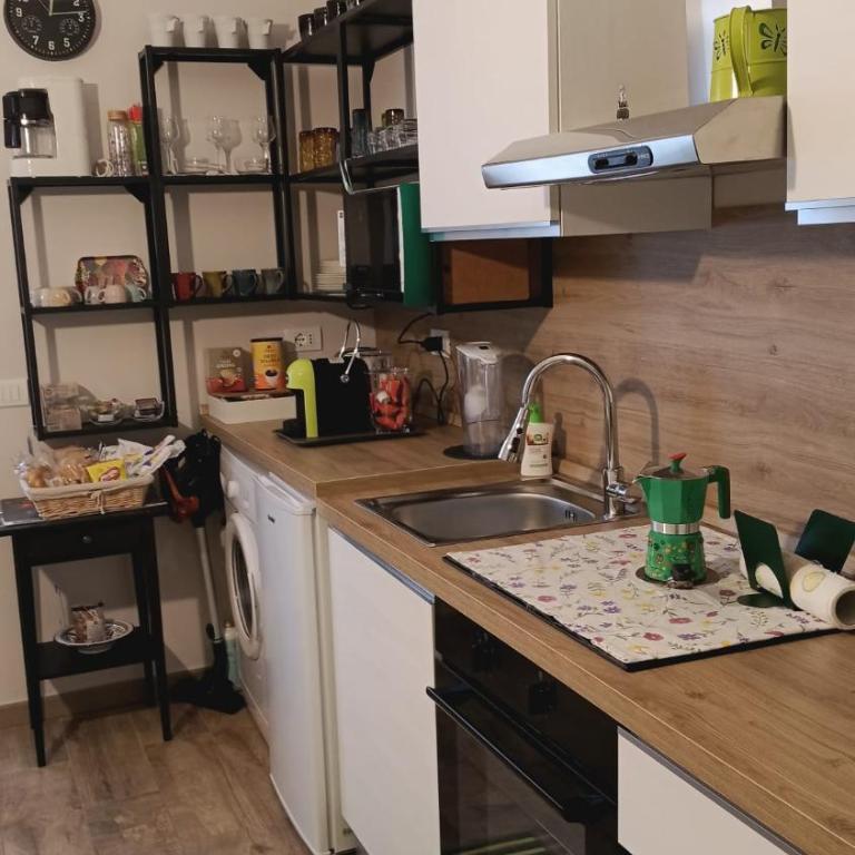 ongi Etorri b&b- Ripamonti,tram 24 per IEO, Policlinico, Fondazione Prada,Duomo - Appartamento con 1 Camera da Letto - 11