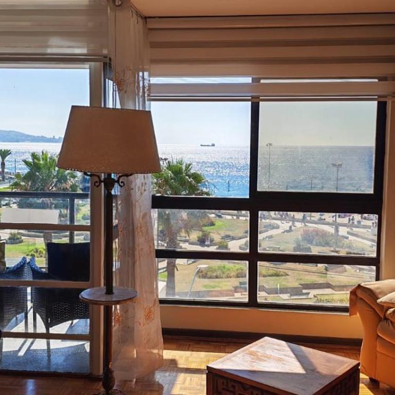 VIÑA Maravillosa VISTA frente Playa Acapulco y Av Perú - Three-Bedroom Apartment - 3