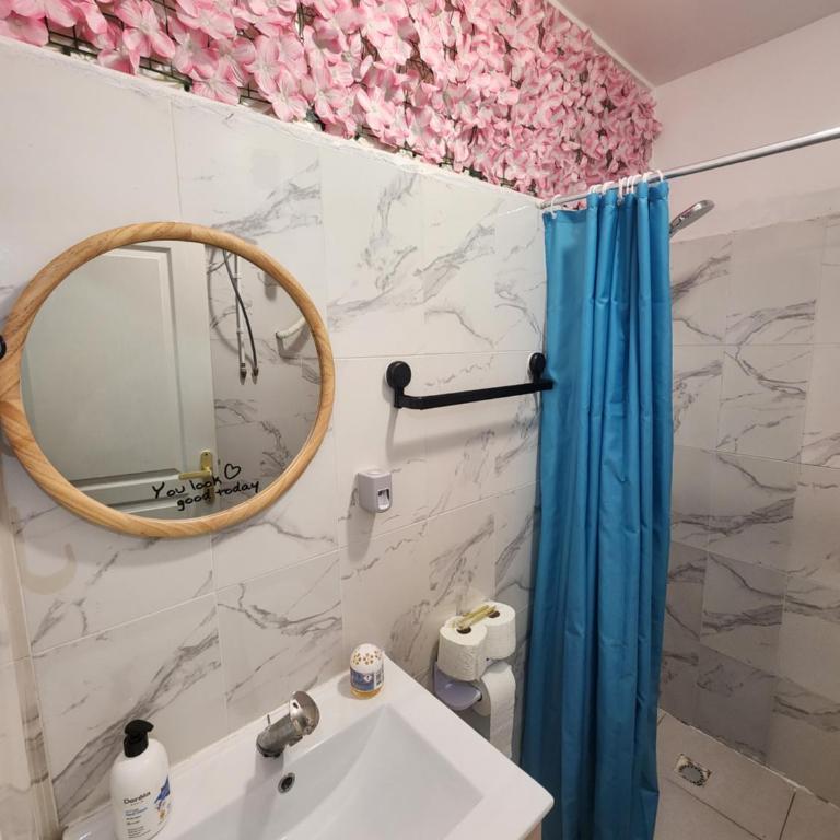 Urban Cozy Canal Saint-Martin Paris Gare du Nord - Apartamento de 1 dormitorio - 4