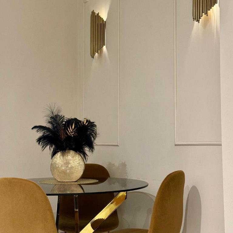INTOMILAN I Elegant Apartments in Duomo - Monolocale Queen Deluxe - 7