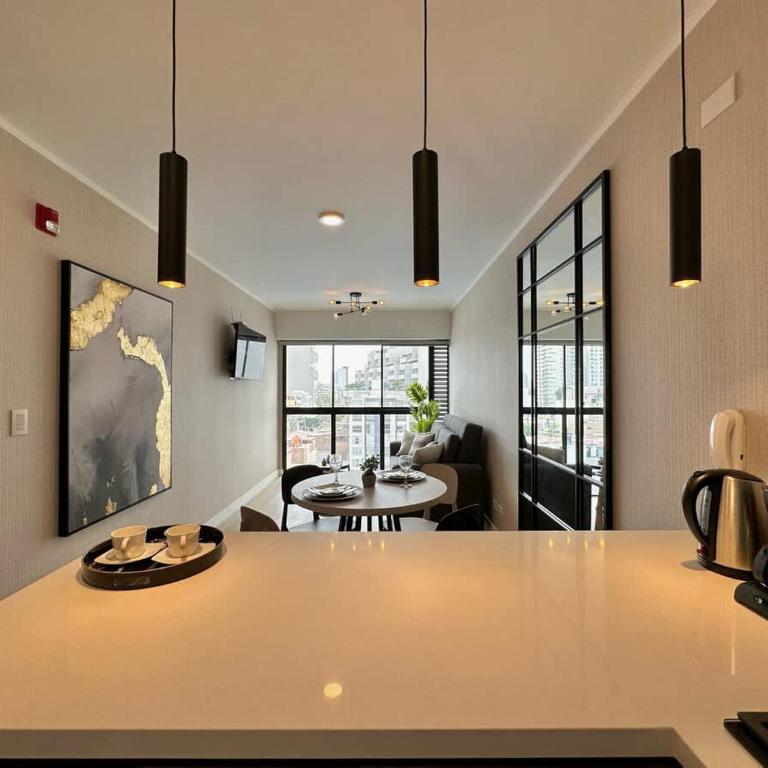 Fantastic 1BR at Barranco - One-Bedroom Apartment - 11