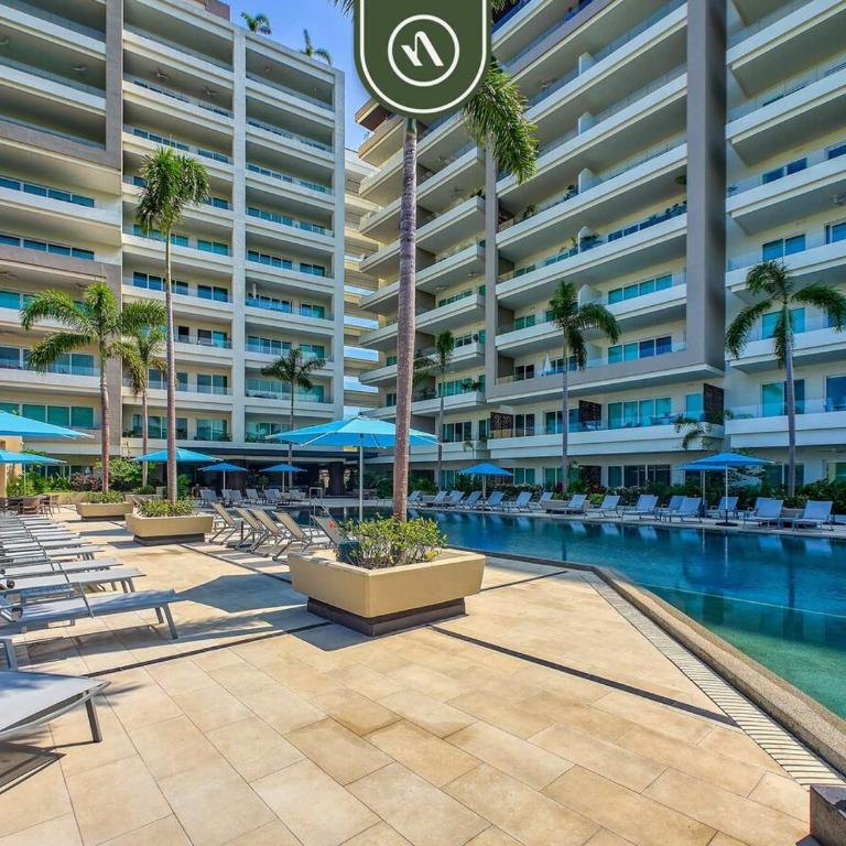 Luxury 2 BR Condo near Golf Courses and Marina - Casa - 4