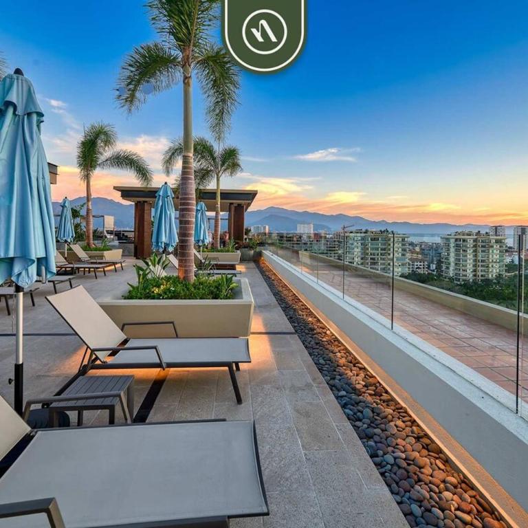 Luxury 2 BR Condo near Golf Courses and Marina - Casa - 40