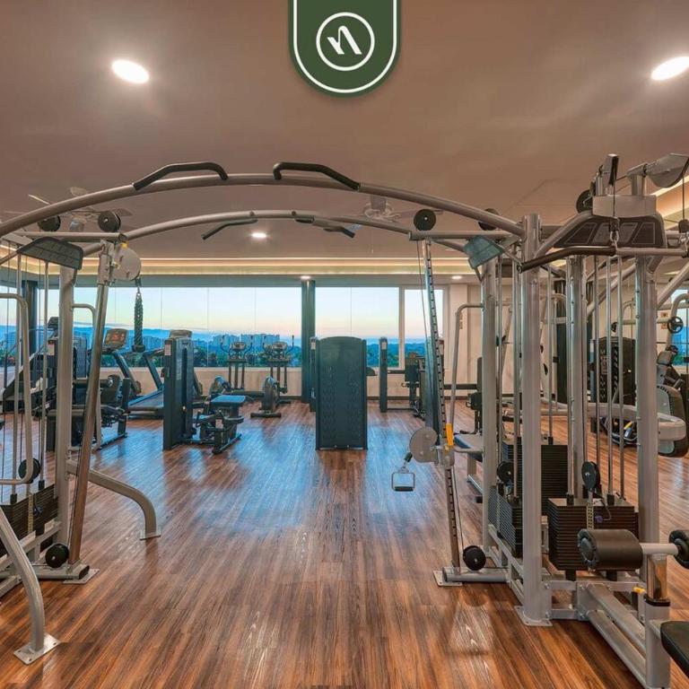 Luxury 2 BR Condo near Golf Courses and Marina - Casa - 45