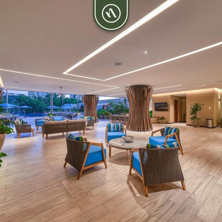 Luxury 2 BR Condo near Golf Courses and Marina - Casa - 50