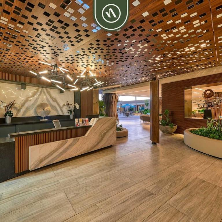 Luxury 2 BR Condo near Golf Courses and Marina - Casa - 51