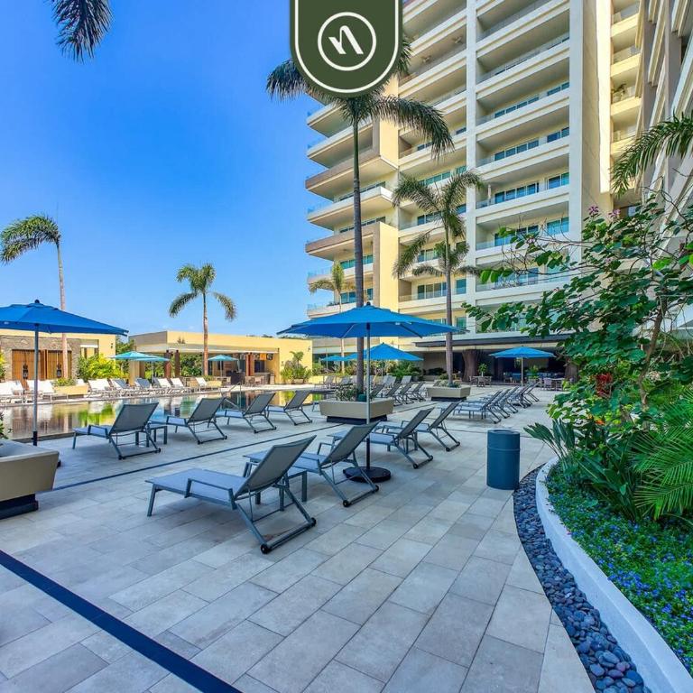 Luxury 2 BR Condo near Golf Courses and Marina - Casa - 61