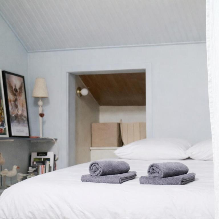 Appartement rénové avec goût et idéalement situé à deux pas du remblai - Appartement - 2