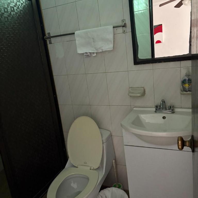 House in Monterrey Nuevo León - Three-Bedroom House - 4