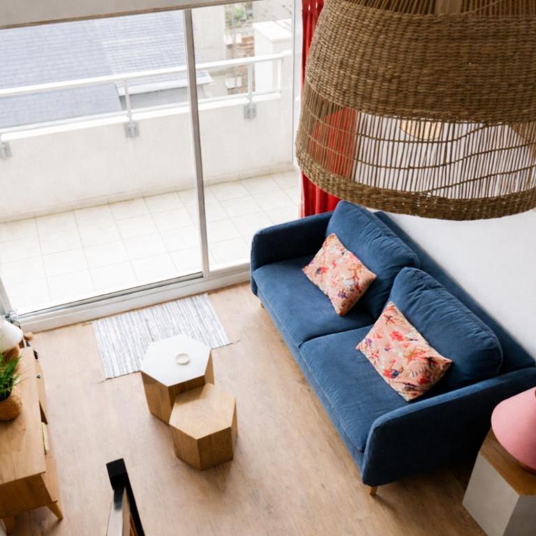 Appartement rénové avec goût et idéalement situé à deux pas du remblai - Appartement - 1