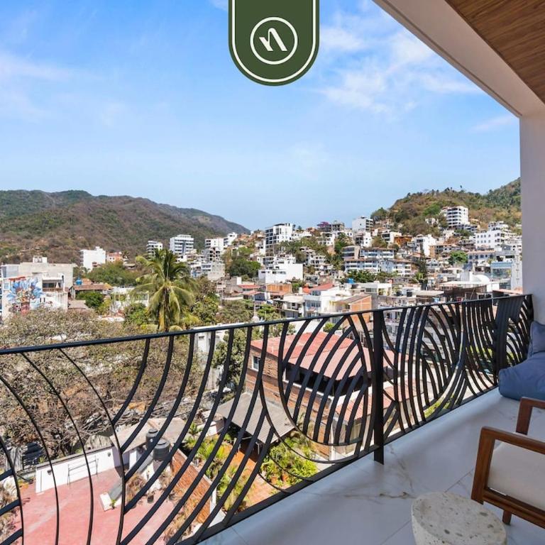 Brand New 2 BR Condo in Romantic Zone - Pool - Casa - 24