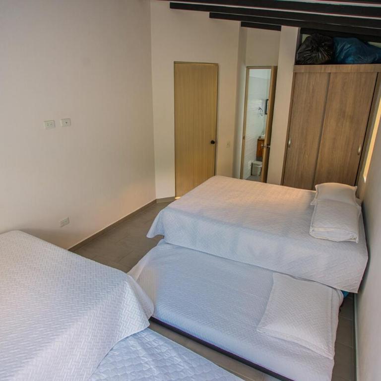 Casa Finca Moderna en Sopetran, Antioquia - Casa de 4 dormitorios - 10