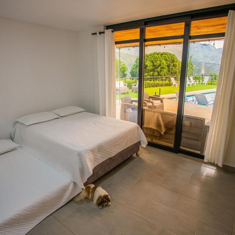 Casa Finca Moderna en Sopetran, Antioquia - Casa de 4 dormitorios - 27