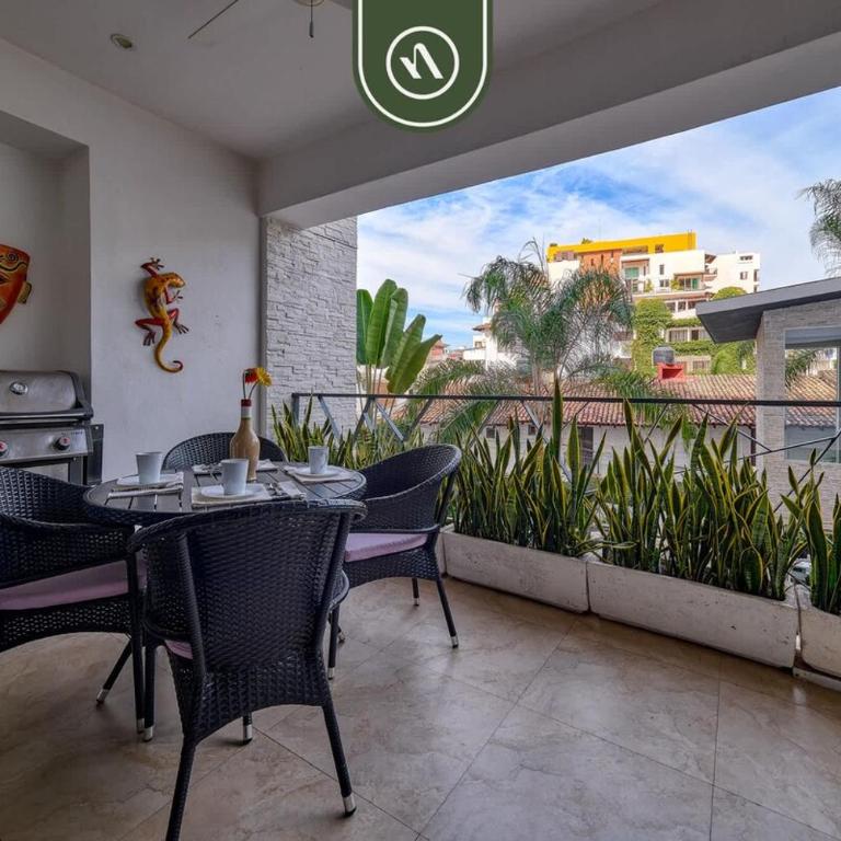 Stunning 2 BR Condo in Romantic Zone - Pool - Casa - 21