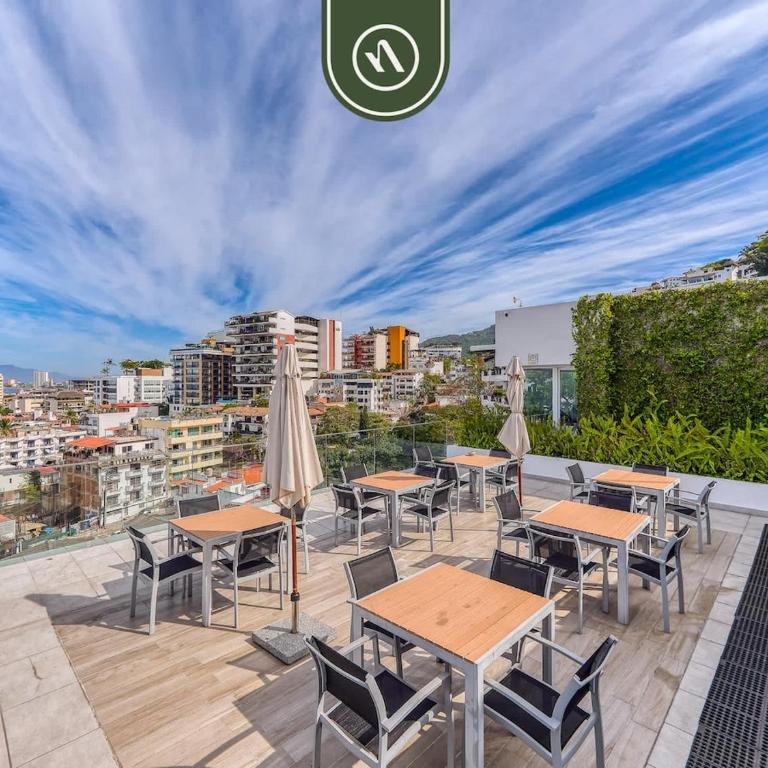 Stunning 2 BR Condo in Romantic Zone - Pool - Casa - 48
