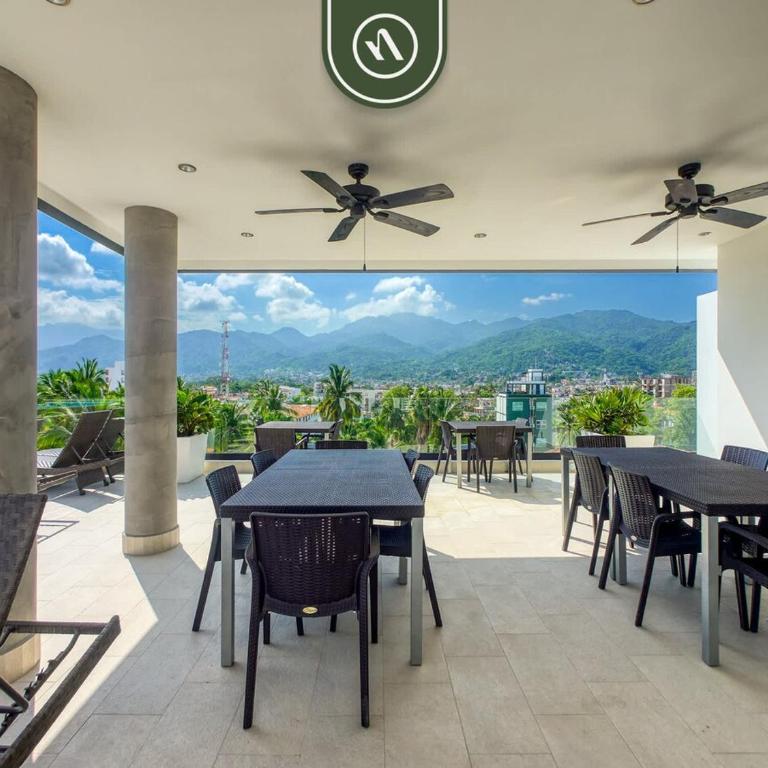 Amazing 2 BR Condo in Versalles - Rooftop Pool - Vacation Home - 39