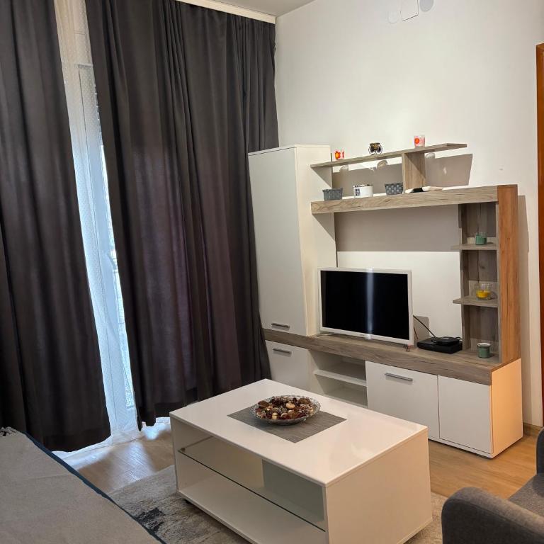 Boost Stay Apartment 1 - One-Bedroom Apartment - 17