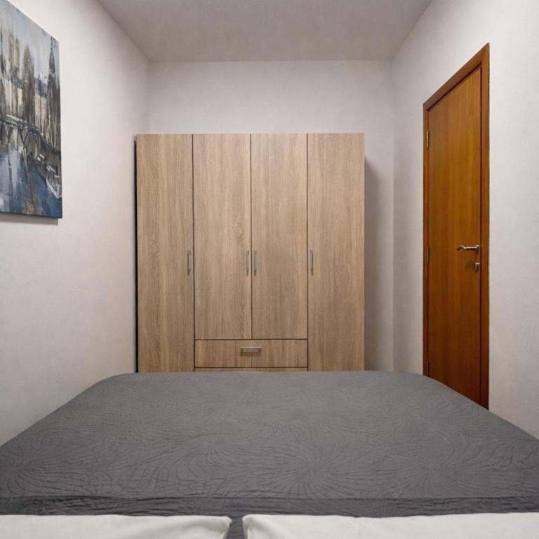 Boost Stay Apartment 1 - One-Bedroom Apartment - 14