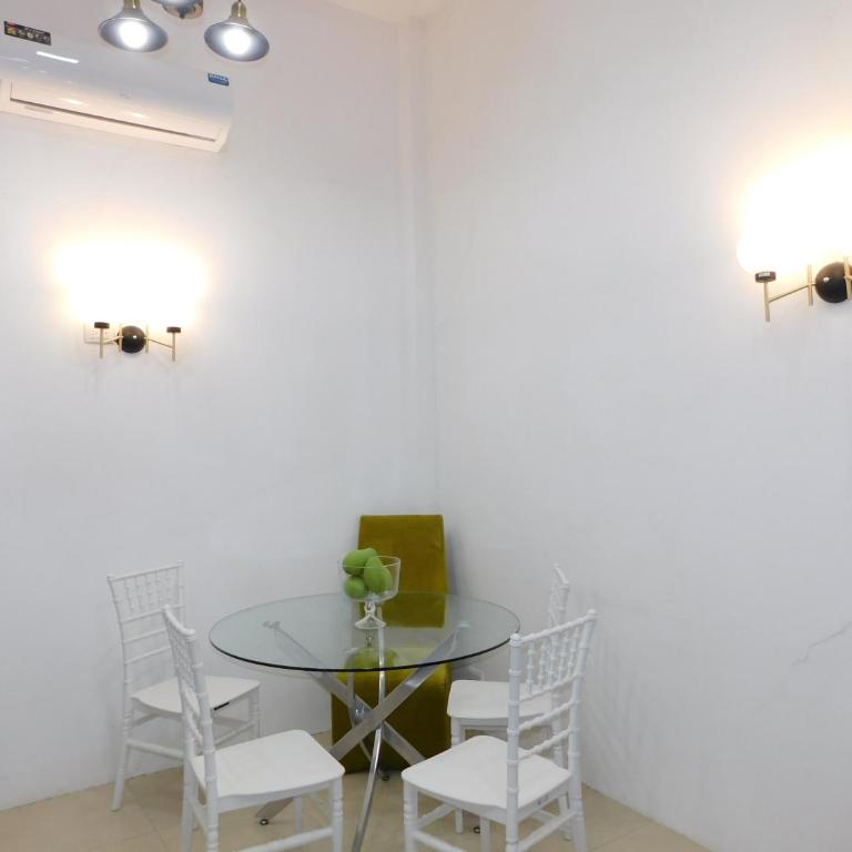 Loft All in one- Workspace- comfort & Huge garage - Two-Bedroom House - 37