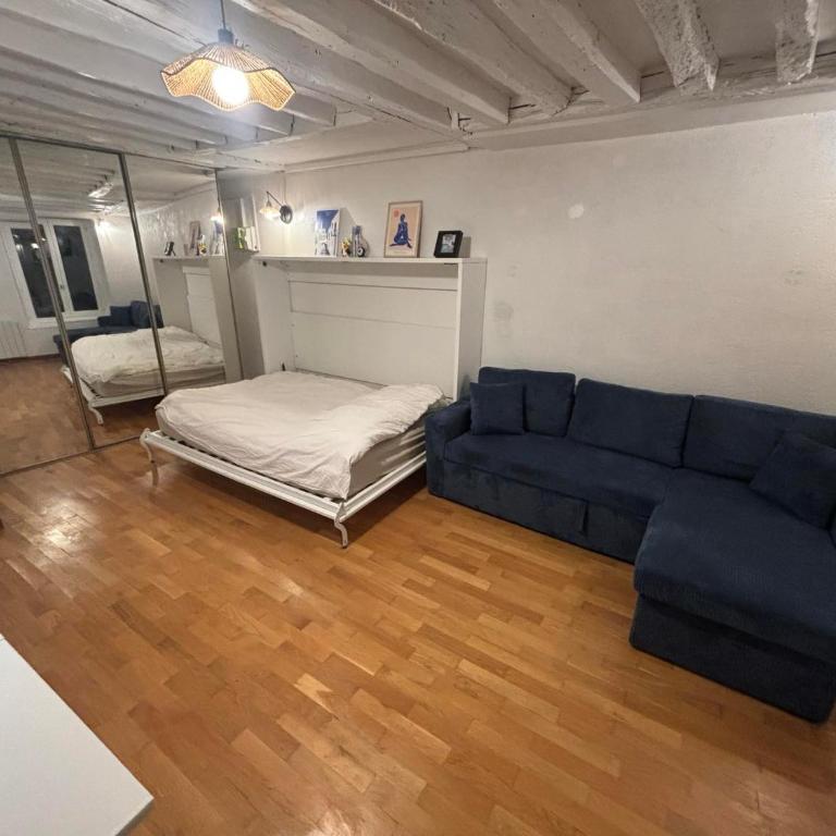 4 person Studio in Paris 11eme - Apartamento de 1 dormitorio - 2