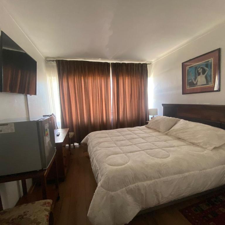 NEW HOTEL CRUZ DEL SUR - King Suite with Balcony - 2
