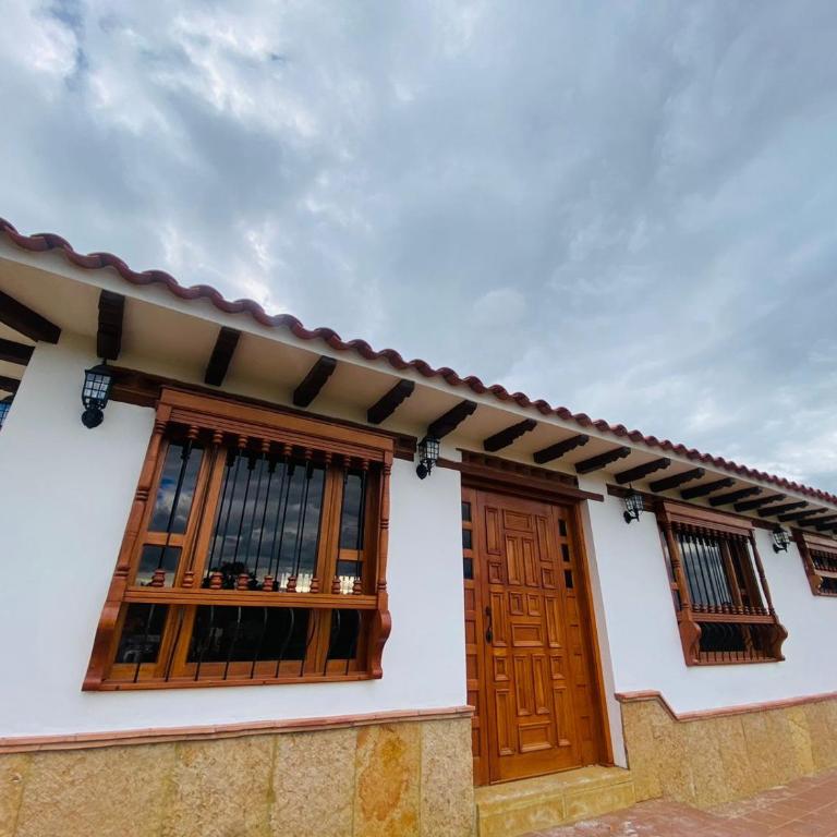 Casa Roma - Three-Bedroom House - 4