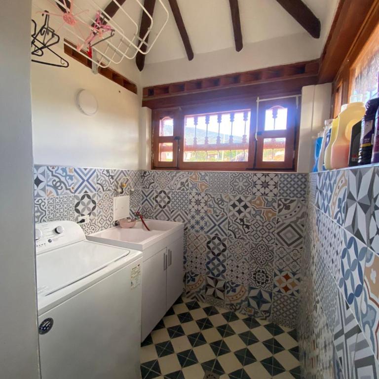 Casa Roma - Three-Bedroom House - 10