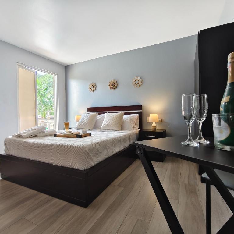 Hotel GM zamora Balcony - One-Bedroom Apartment - 4