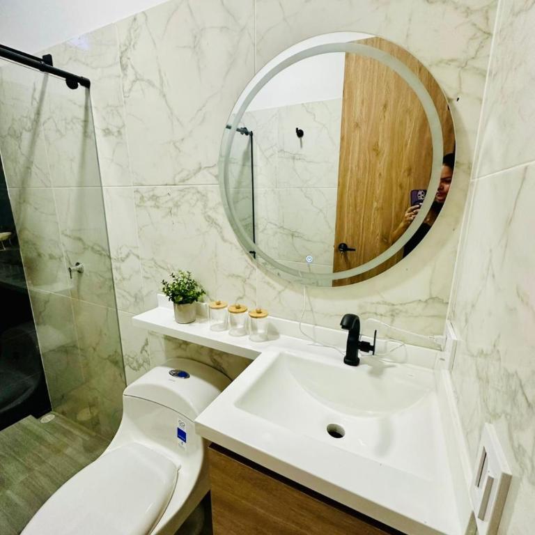 Encanto del Llano Luxury Apartment with Jacuzzi Terrace - Two-Bedroom Apartment with City View - 10