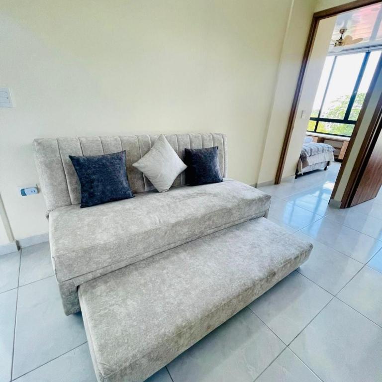 Encanto del Llano Luxury Apartment with Jacuzzi Terrace - Two-Bedroom Apartment with City View - 16
