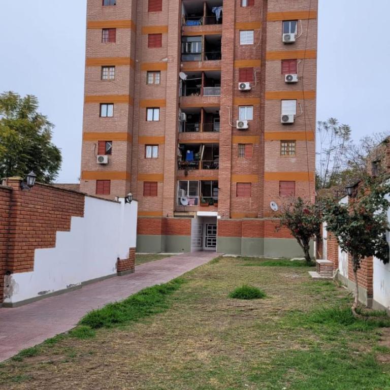 Departamento céntrico Equipado - Apartamento de 2 dormitorios - 12