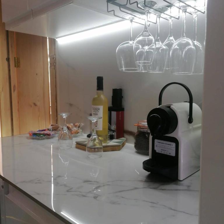 Smat homes for working abroad with style in barcelona GOTIG-BEACH - Studio Apartment - 4