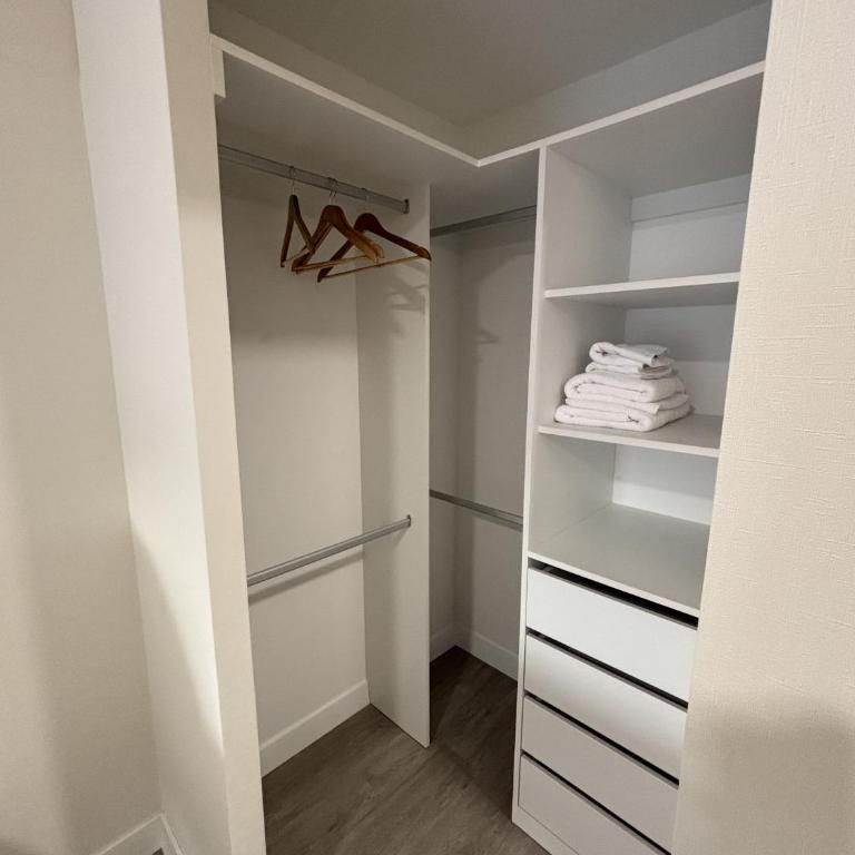 2BR Apartment with Pool near Larcomar - Two-Bedroom Apartment - 13